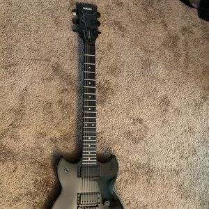 Yamaha SBG 1300TS Guitar
